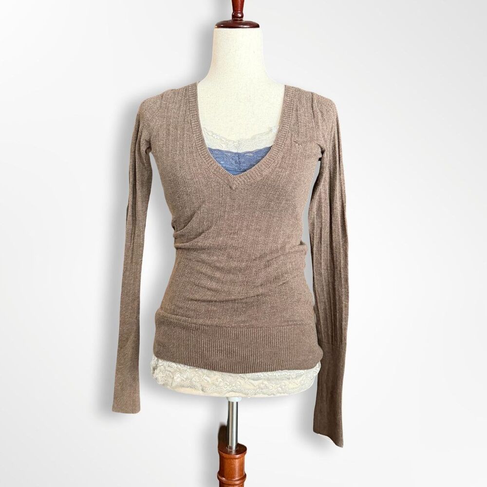 VTG Y2K Abercrombie Cable Knit Lightweight V-Neck Brown, M, Bella Swan